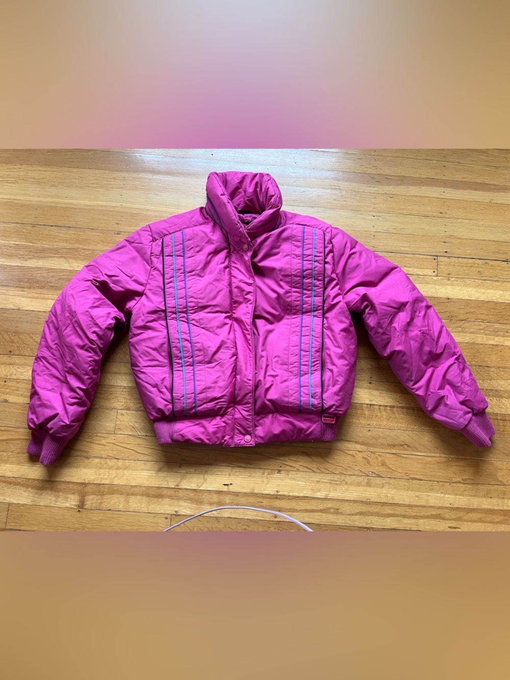Vintage 80s retro duck down ski jacket bubble coat pink cropped M mountain goat